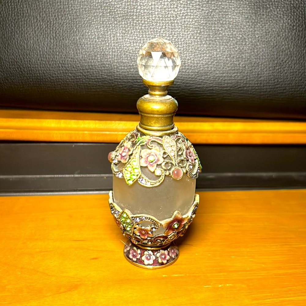 Vintage perfume decanter